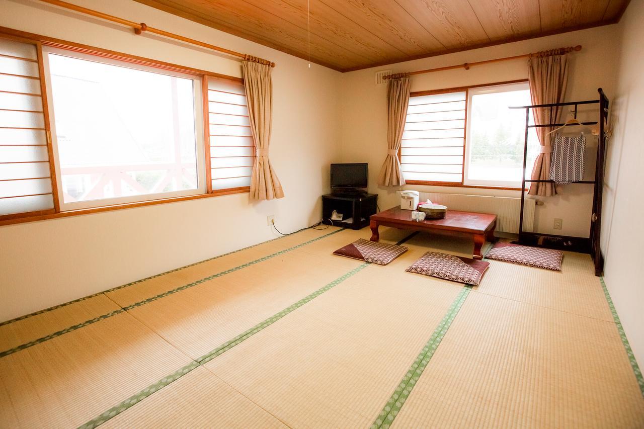 Rusutsu Lodges Pension Lilla Huset Niseko Dış mekan fotoğraf